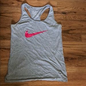 Nike tank slim fit M